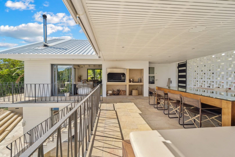 5 Bedroom Property for Sale in Camps Bay Western Cape